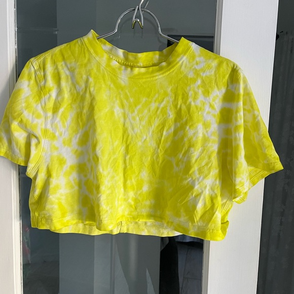 Lululemon Athletica Bright Yellow Tie-Dye Crop Top - Picture 1 of 3